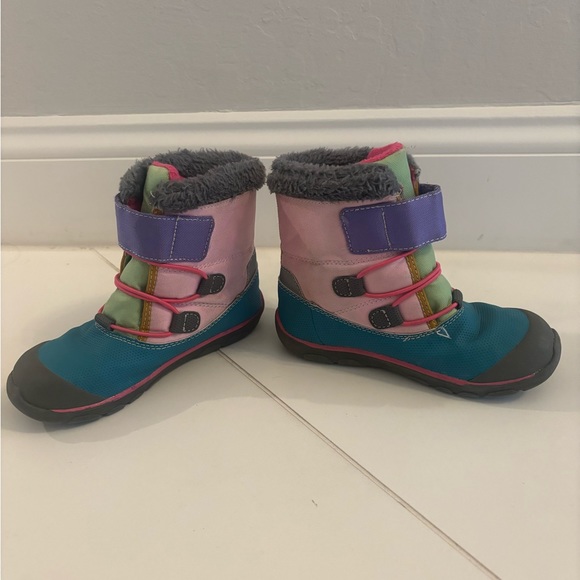 Girls See Kai Run Winter Boots. Size 12 with 3M Thinsulate - Picture 2 of 4